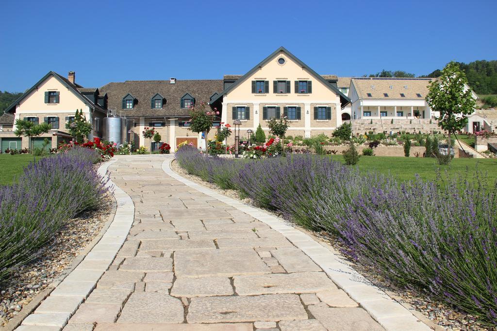 Takler Kuria Hotel Szekszard Luaran gambar