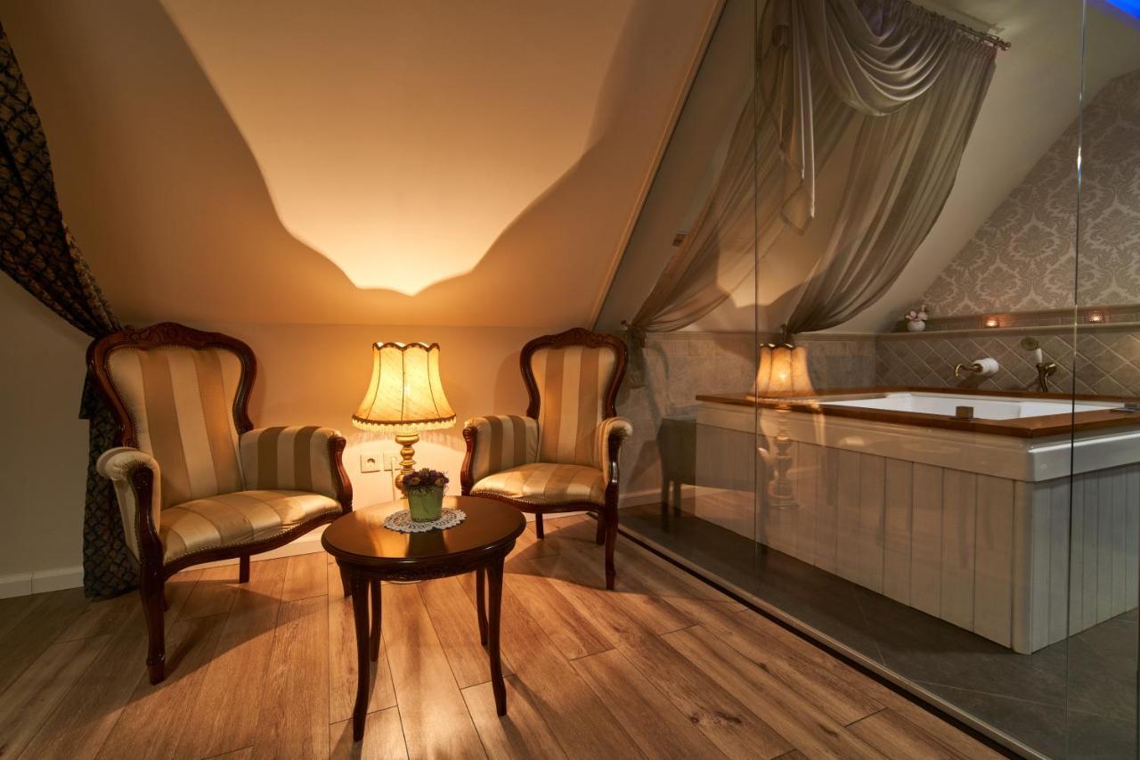 Takler Kuria Hotel Szekszard Luaran gambar